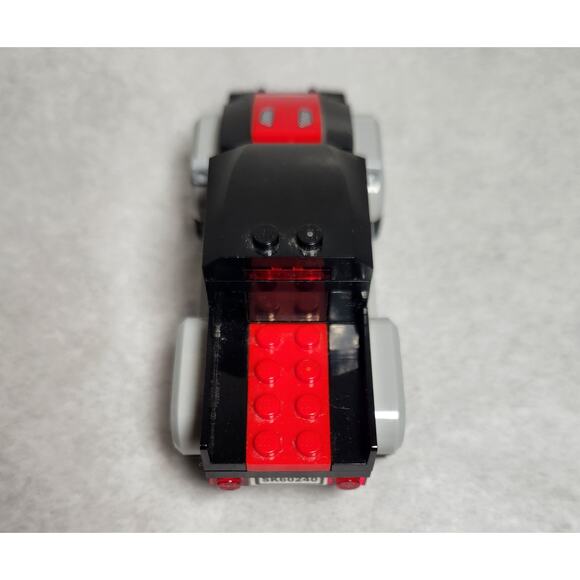 Lego Kayak Adventure 60240 Jeep Truck W/ Canoe And Minifigure Complete Pre-owned - Picture 7 of 7